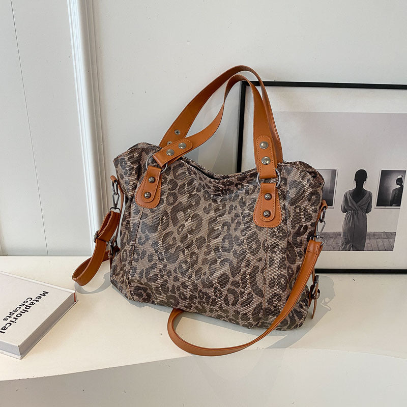 Women's Retro Fashionable Simple Korean Style Large Backpacks