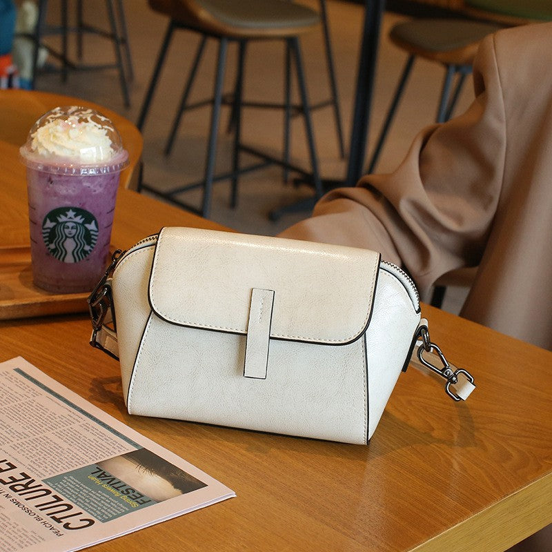 Women's Oil Wax Cowhide Shell Super Popular Crossbody Bags