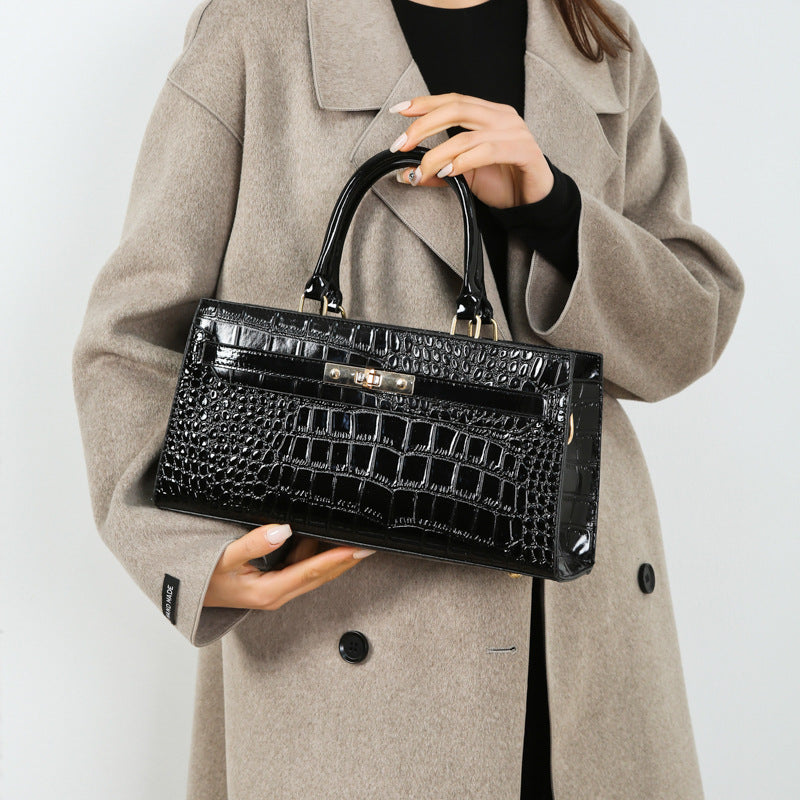 Women's Solid Color Large Capacity Crocodile Pattern Handbags