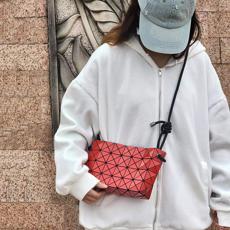 Women's Style Geometric Rhombus Drawstring Lifetime Shoulder Bags