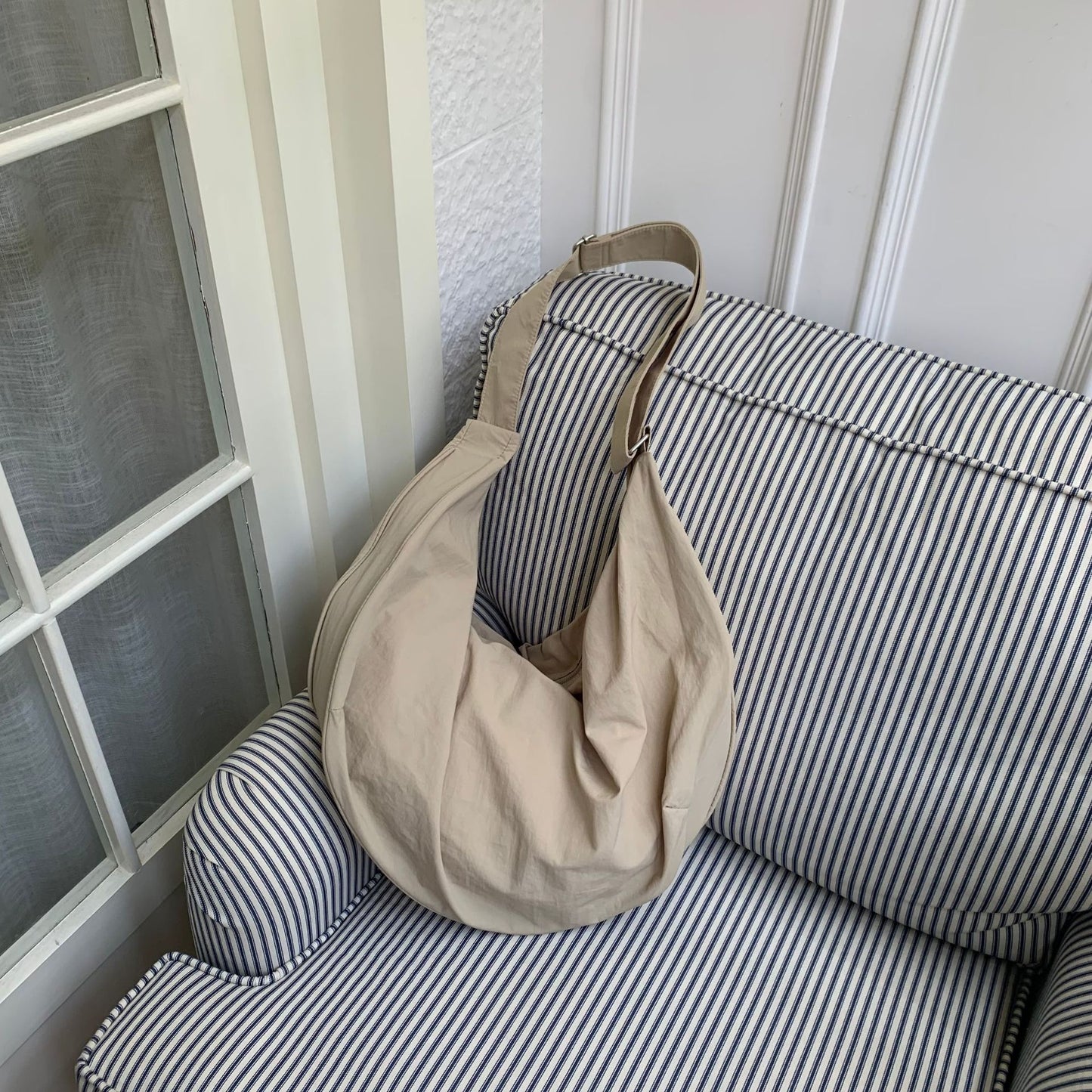 Women's Large Capacity Dumpling Nylon Fashion Crossbody Bags