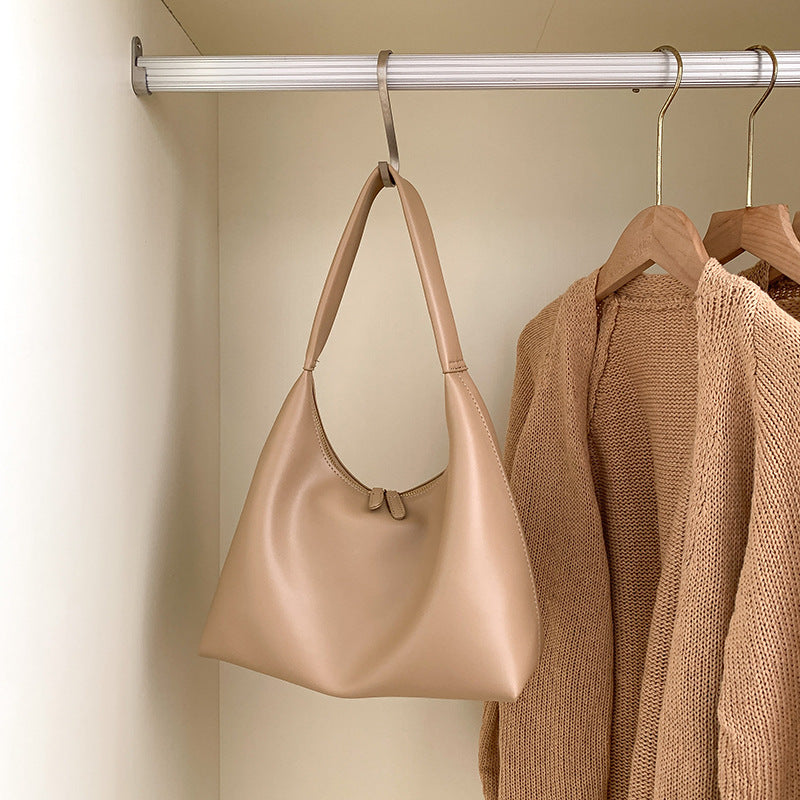 Women's Large Capacity Commuter Dumpling Versatile Korean Shoulder Bags