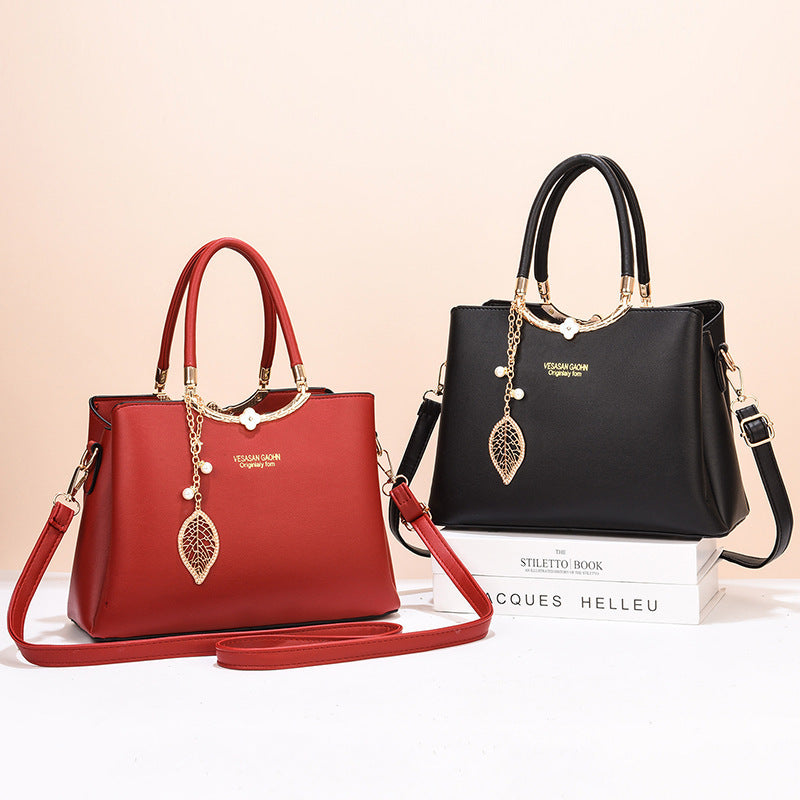 Women's Western Style Solid Color Large Capacity Handbags