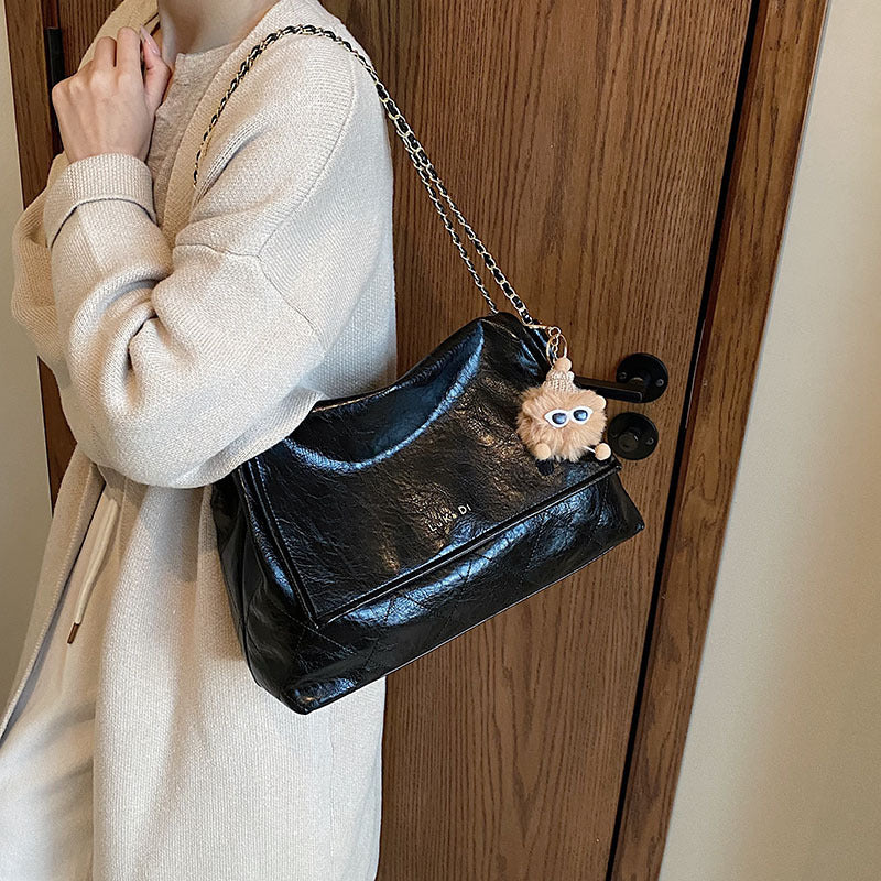 Women's Underarm Fashion Four Chain Versatile Large Bags