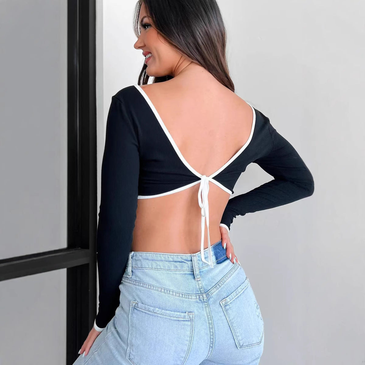 Beauty Back Long Sleeve Contrast Color High Knitwear