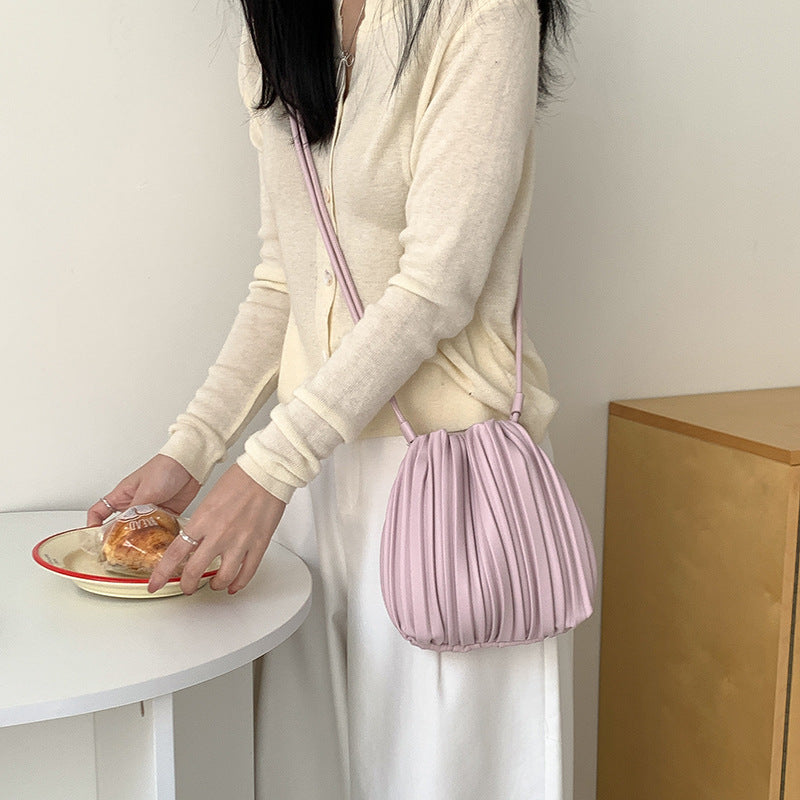 Women's Texture Korean Niche Design Mobile Magnetic Crossbody Bags