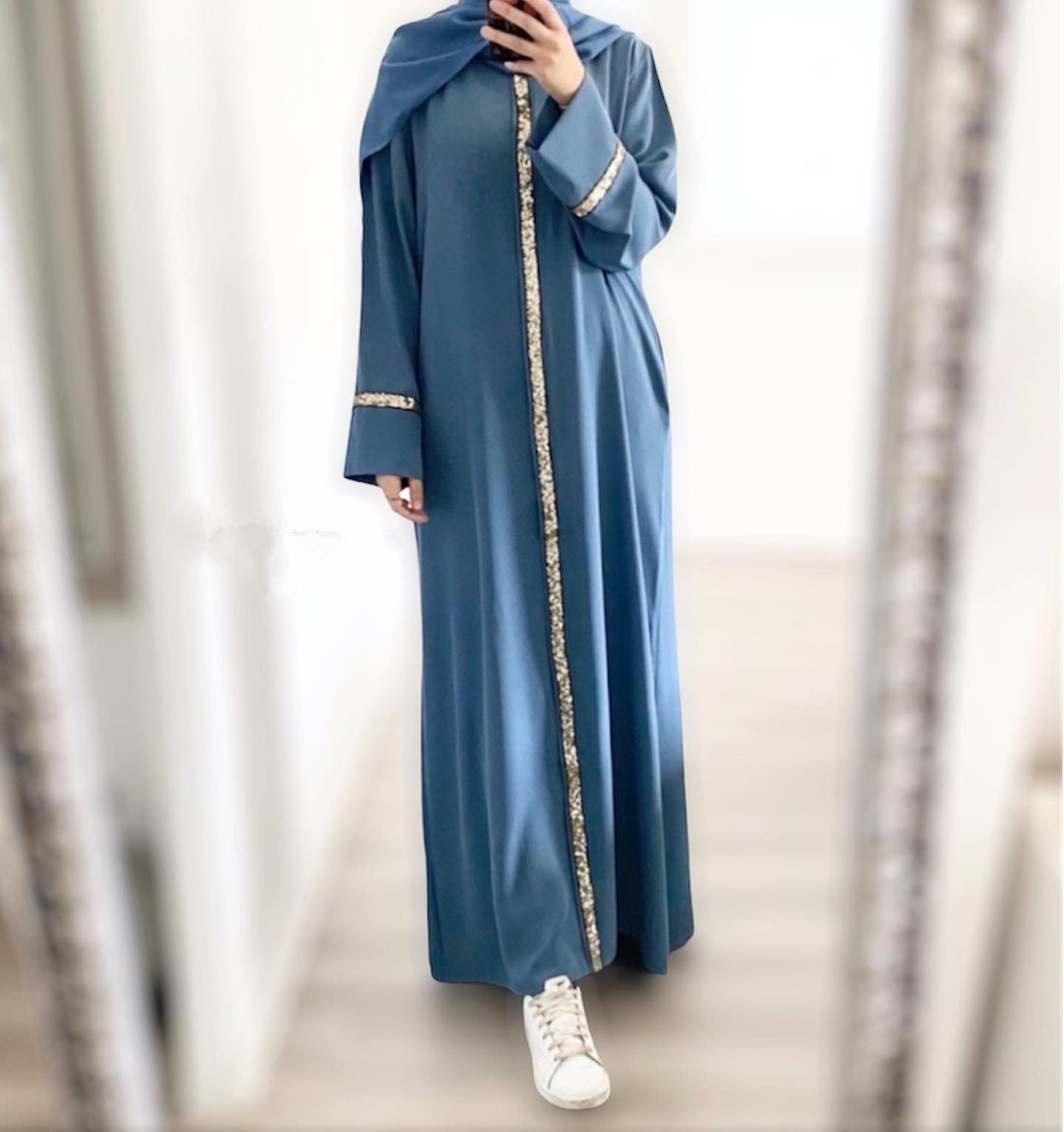 Women's Wear Robe Stitching Trim Sequins Dress Clothing