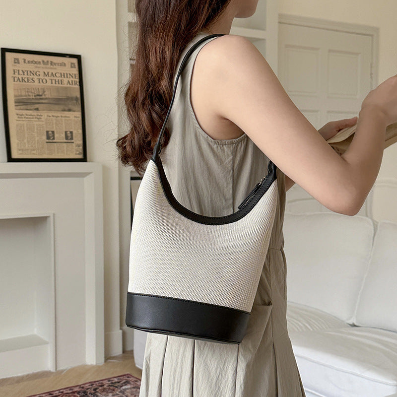 Women's Korean Style Canvas Large Capacity Simple Shoulder Bags