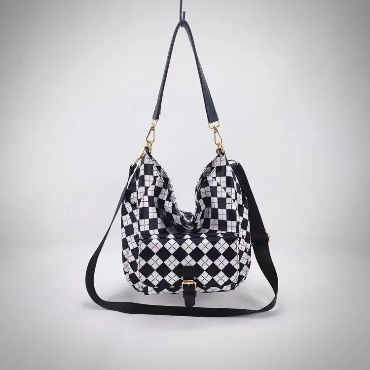 Women's High Korean Style Nylon Cloth Fashionable Large Shoulder Bags