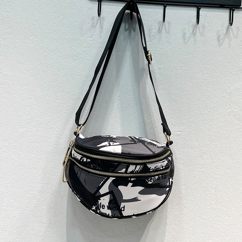 Women's Style Saddle Personality Simple Commuter Retro Bags