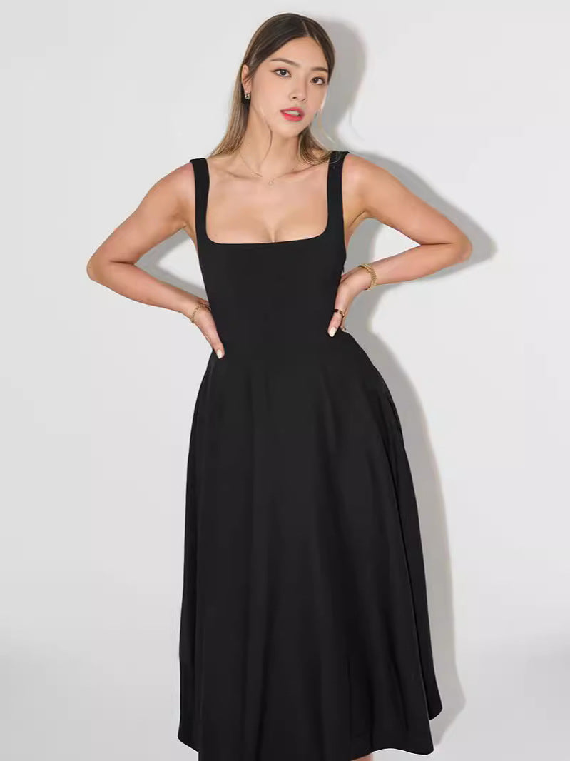 Solid Color Shoulder Strap Slim Fit Dresses