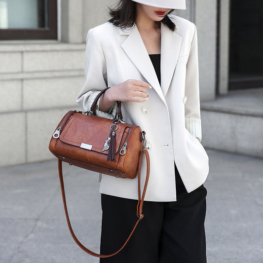 Women's Retro Large Capacity Tassel One Korean Shoulder Bags