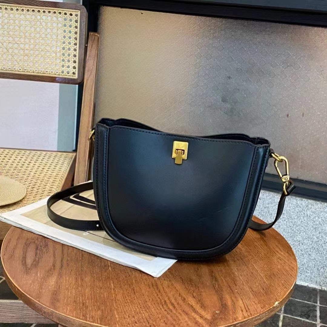 Women's Saddle High-grade Genuine Leather Light Luxury Crossbody Bags