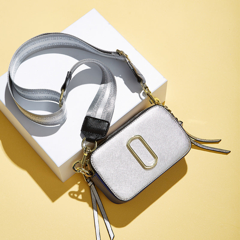 Women's Wide Strap For Trendy Fashion Bags