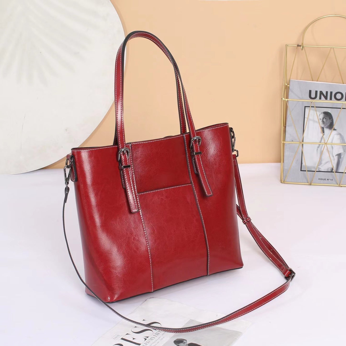 Women's Big Genuine Leather Fashionable Large Capacity Shoulder Bags