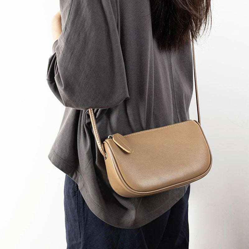 Women's Retro Genuine Leather Fashion Dumpling Bags