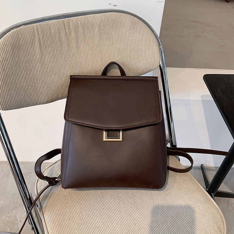 Women's Simple Mild Luxury Retro Fashion Commuter Backpacks