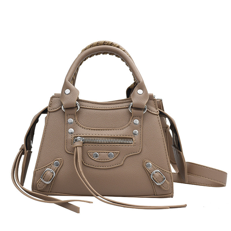 Women's New Fashion Motorcycle Woven Trendy Handbags