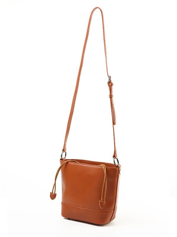 Women's Wax Cowhide Portable Fashionable Large Capacity Shoulder Bags