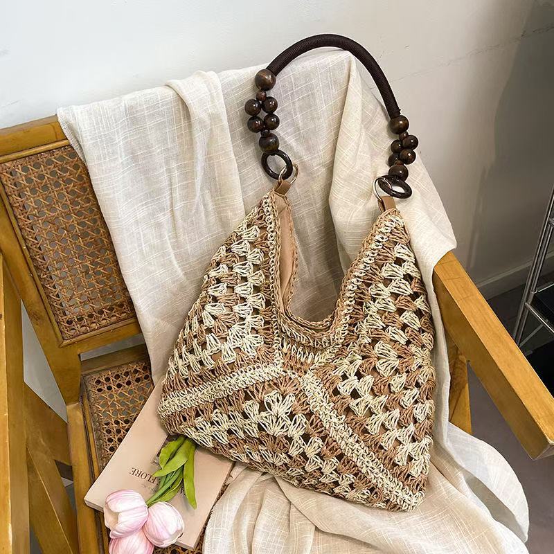 Women's Large Capacity Woven Fashion Straw Leisure Bags