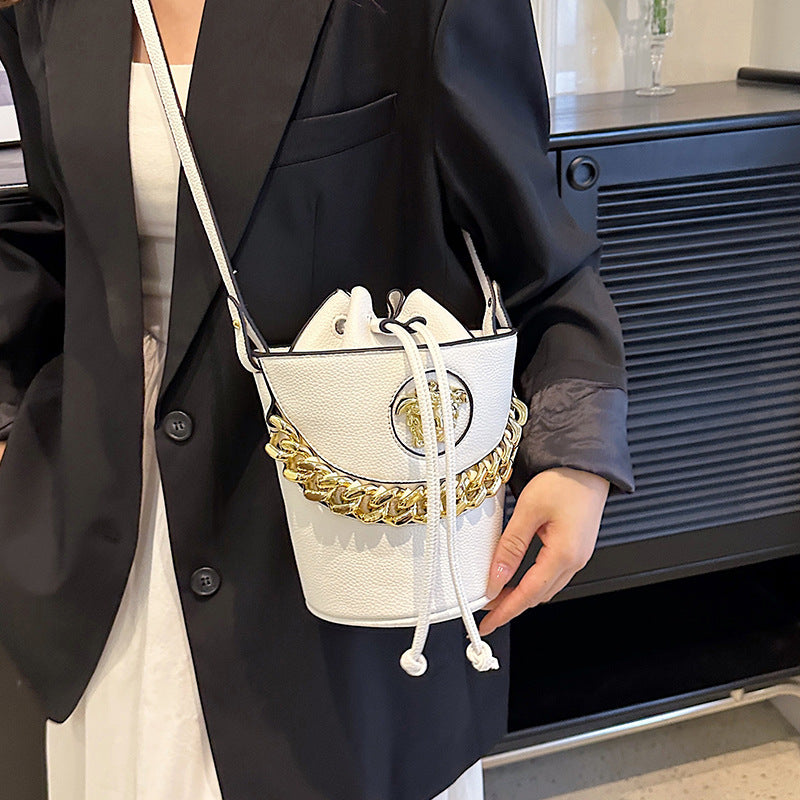 Women's Leisure Stylish Korean Style Solid Color Shoulder Bags