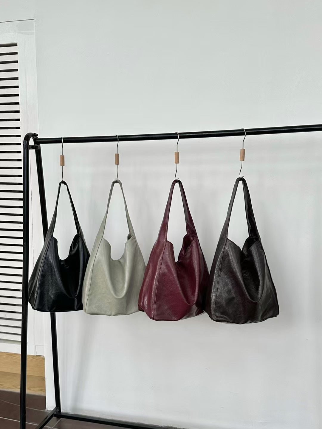 Women's Large Capacity Winter Korean Texture Trendy Tote Bags