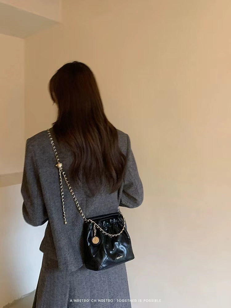 Women's South Wind Gold Party Pleated Versatile Bags