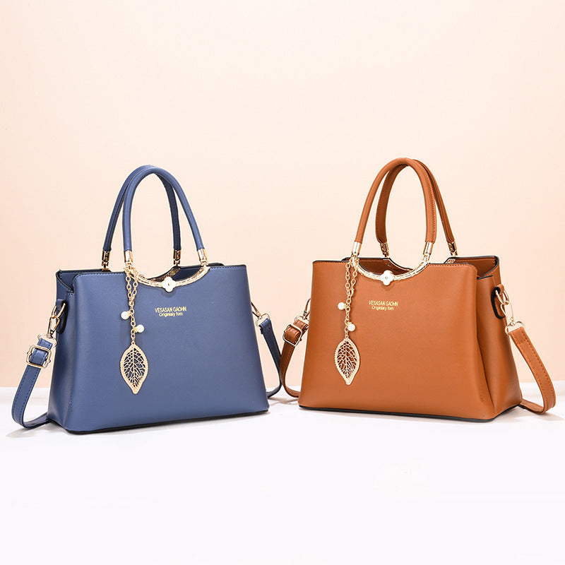 Women's Western Style Solid Color Large Capacity Handbags