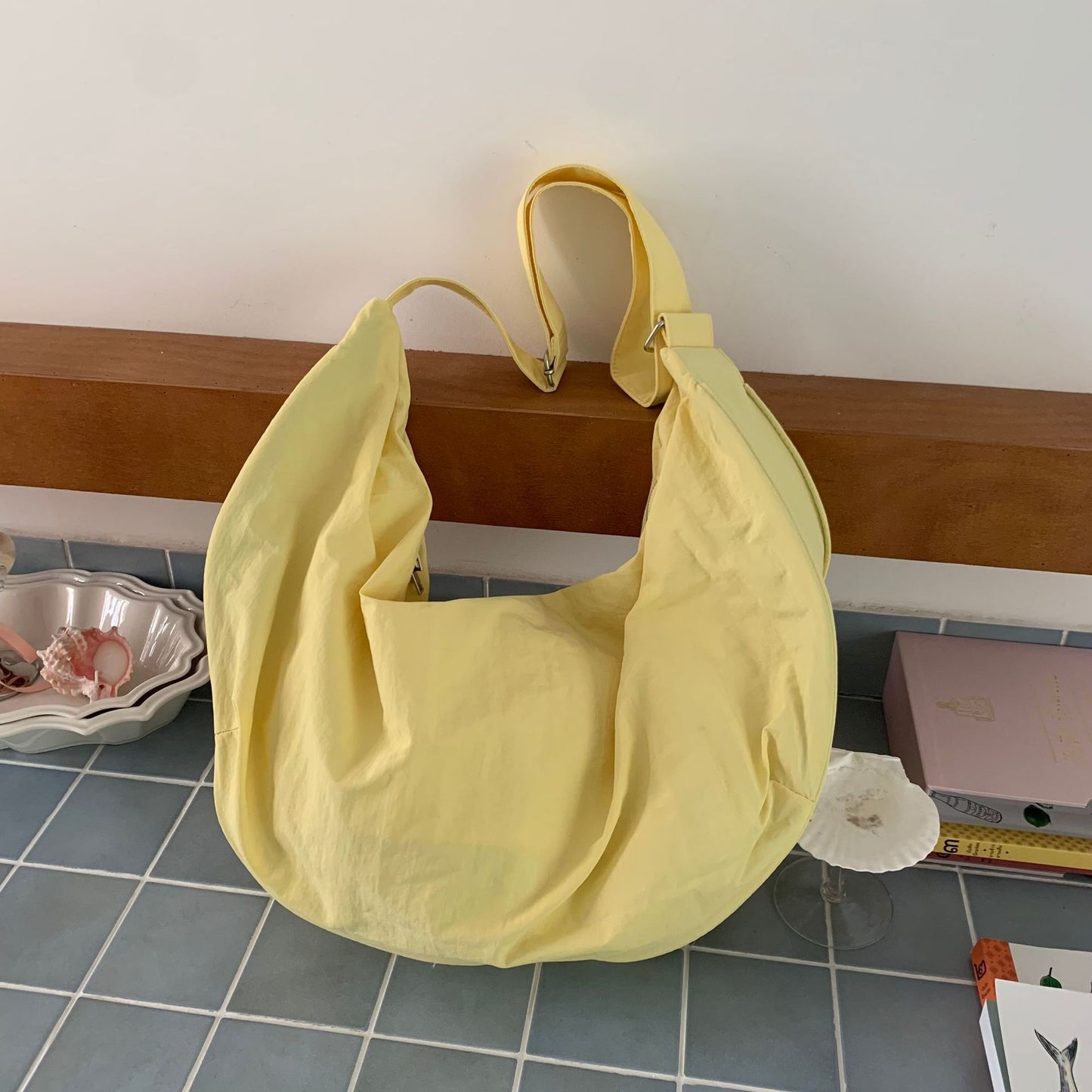 Women's Large Capacity Dumpling Nylon Fashion Crossbody Bags