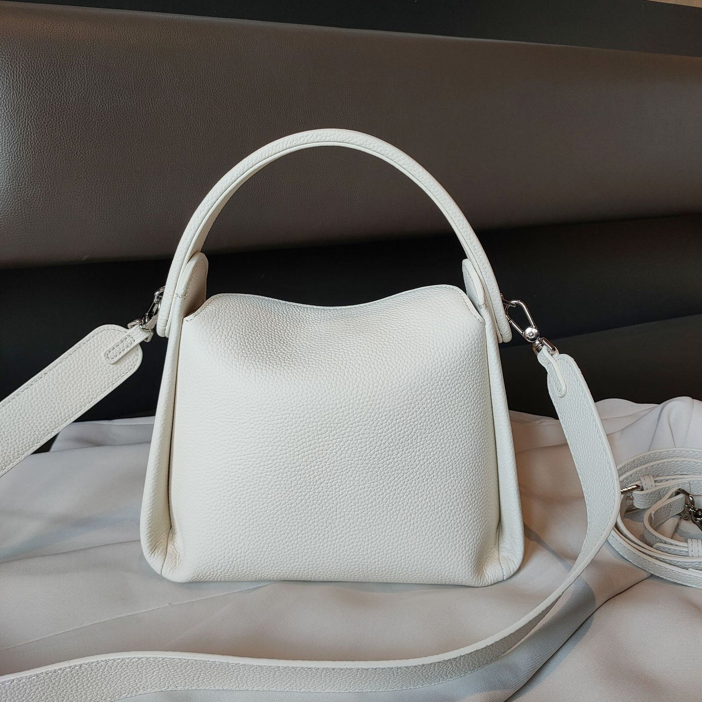 Women's Versatile Large Cigarette Capacity Design Handbags