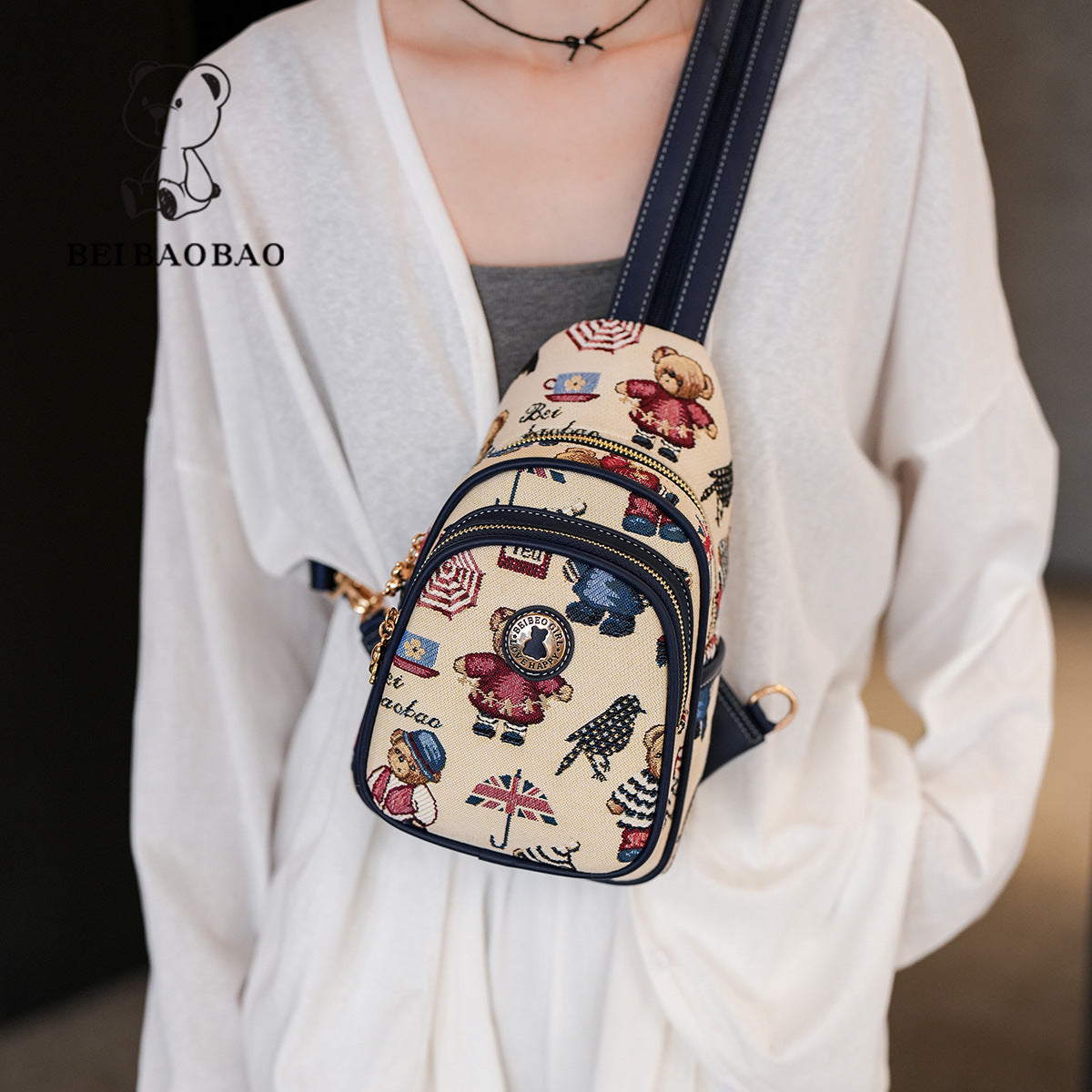Women's Slouchy Source Design Cartoon Bear Waist Packs