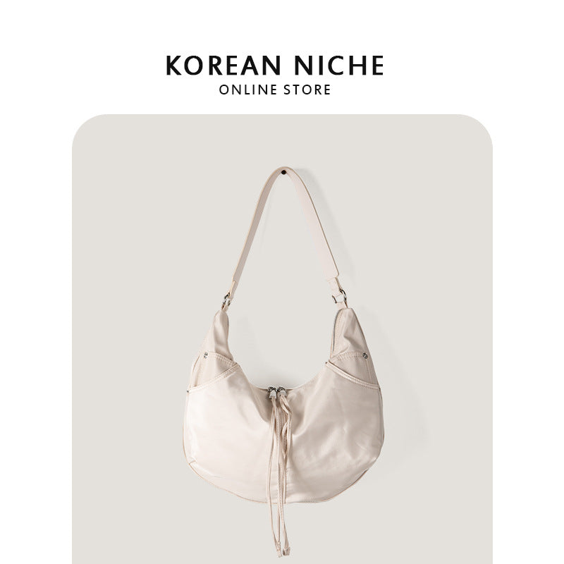 Women's Niche Retro Underarm Early Spring Personalized Comfortable Shoulder Bags