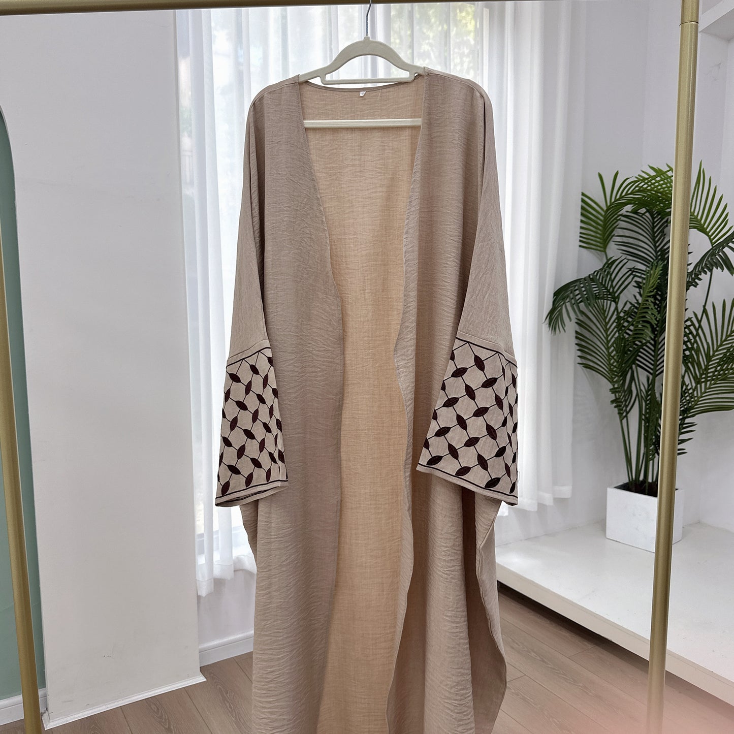 Attractive Turkish Embroidery Elegant Dress Robe Clothing