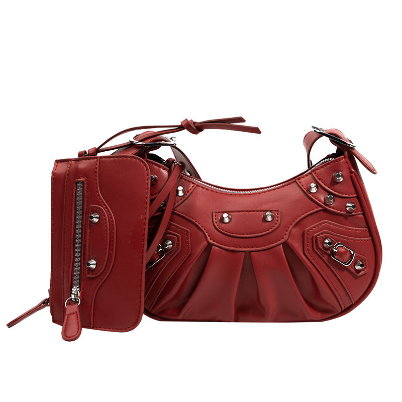 Women's Pleated Crescent Son Mother Retro Rivet Shoulder Bags