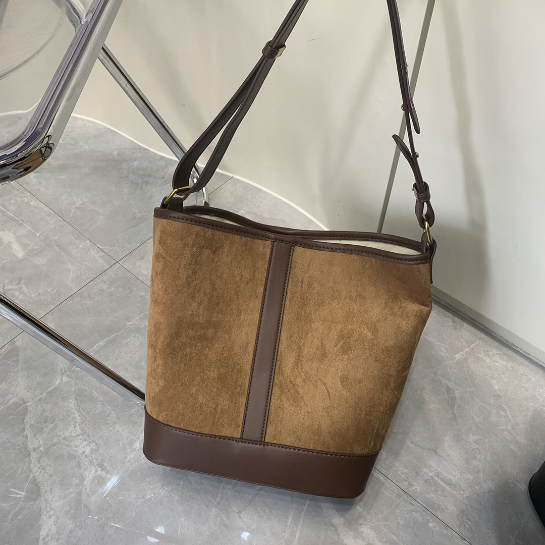 Women's Retro Large Capacity Suede Stitching Underarm Shoulder Bags