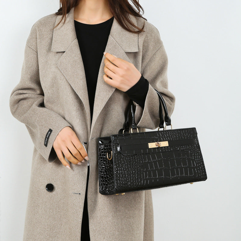 Women's Solid Color Large Capacity Crocodile Pattern Handbags