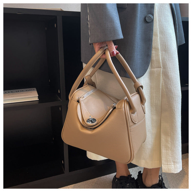 Women's Fashion Versatile Lindy Doctor Large Capacity Bags