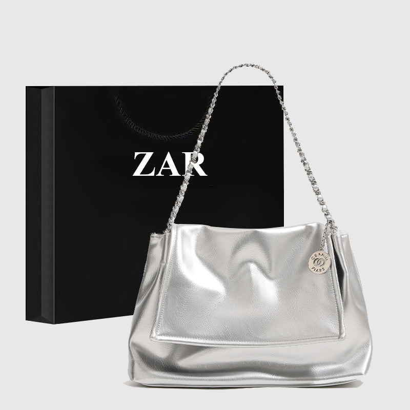 Women's Picking Minority Chain Large Capacity Commuter Tote Bags