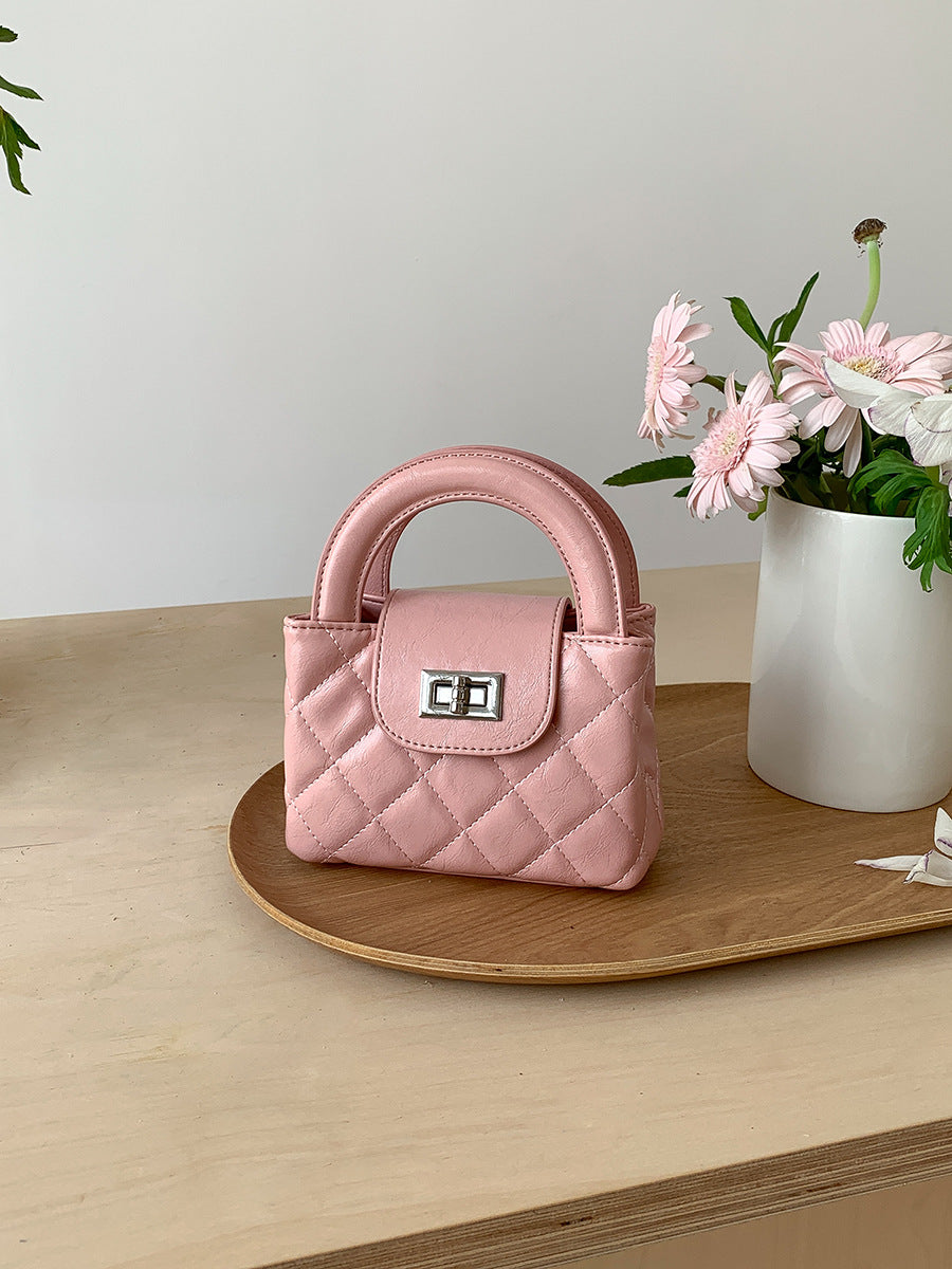 Women's Light Luxury Sweet Style Diamond Pattern Crossbody Bags