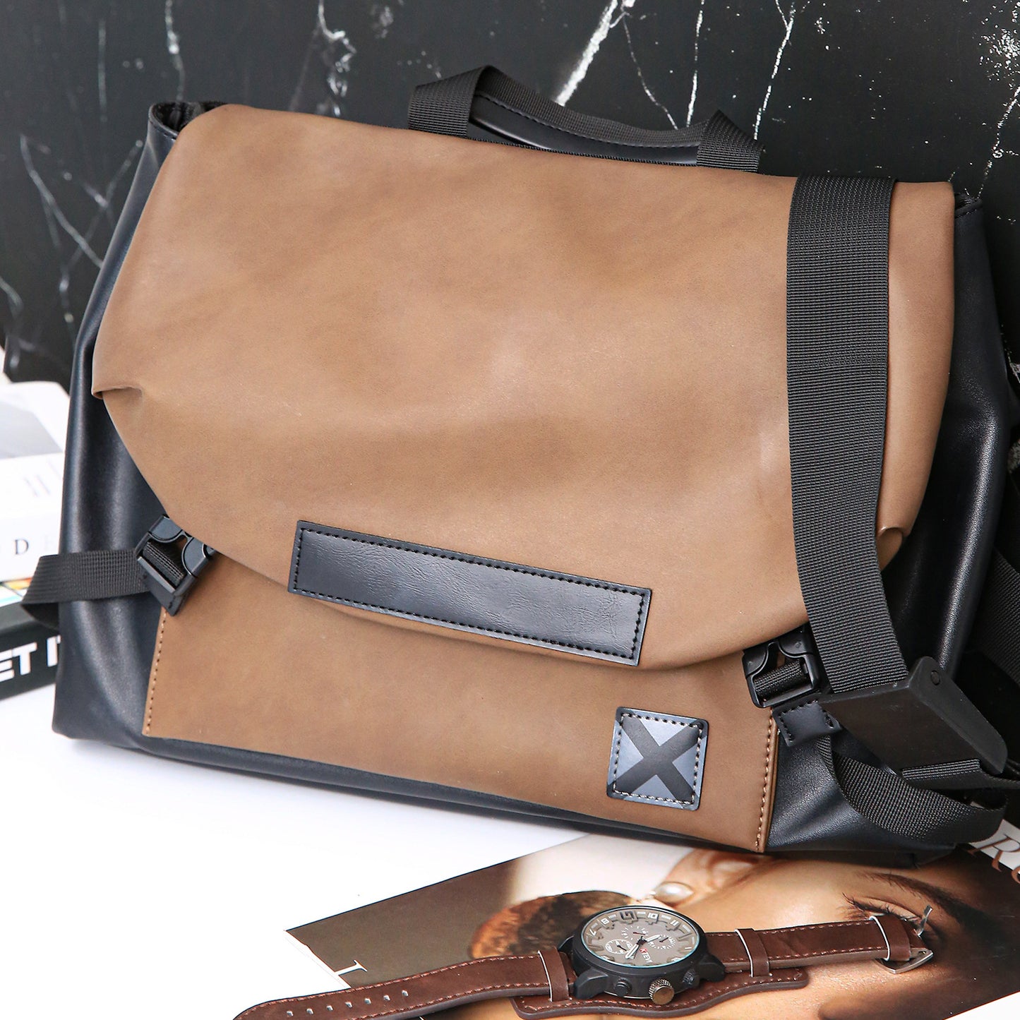 Men's Fashion Large Capacity Leather Simple Men's Messenger Bags