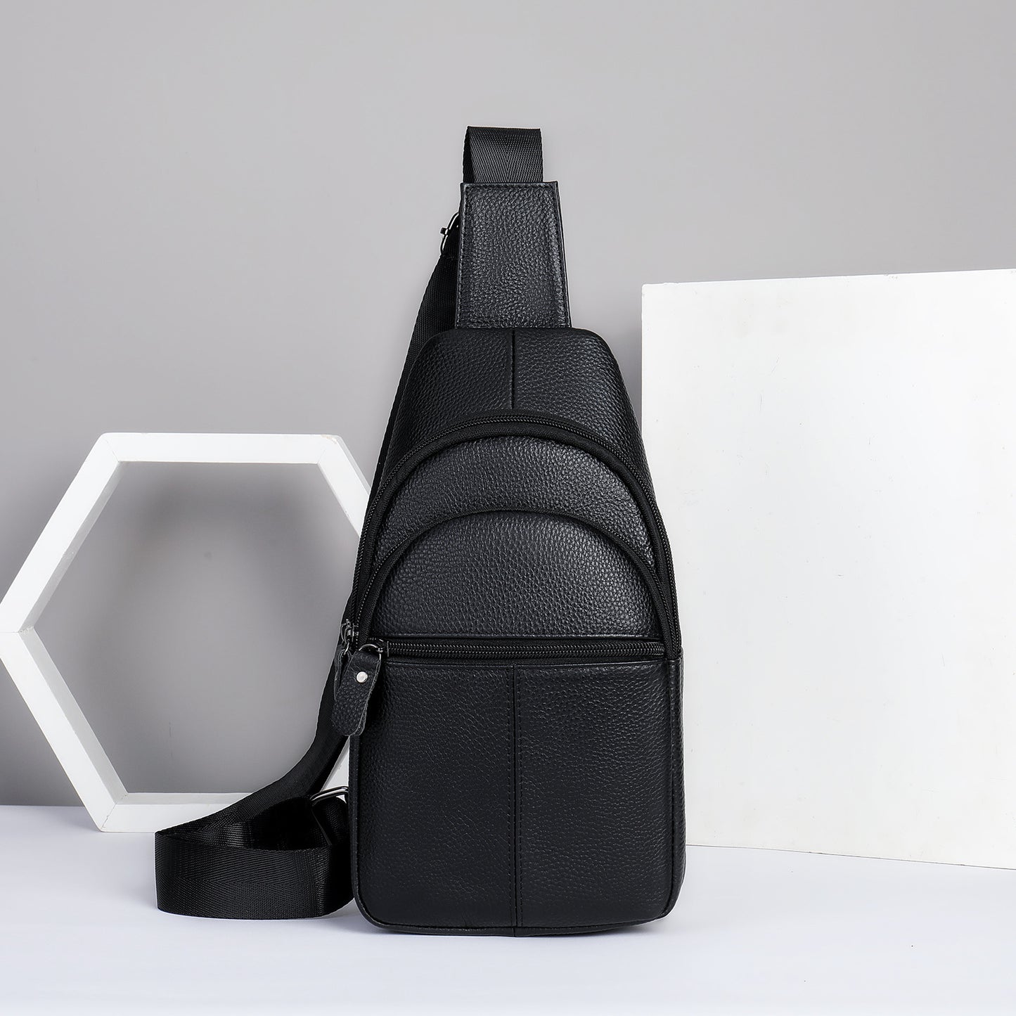 Men's Leather First Layer Trendy Large Capacity Men's Chest Bags