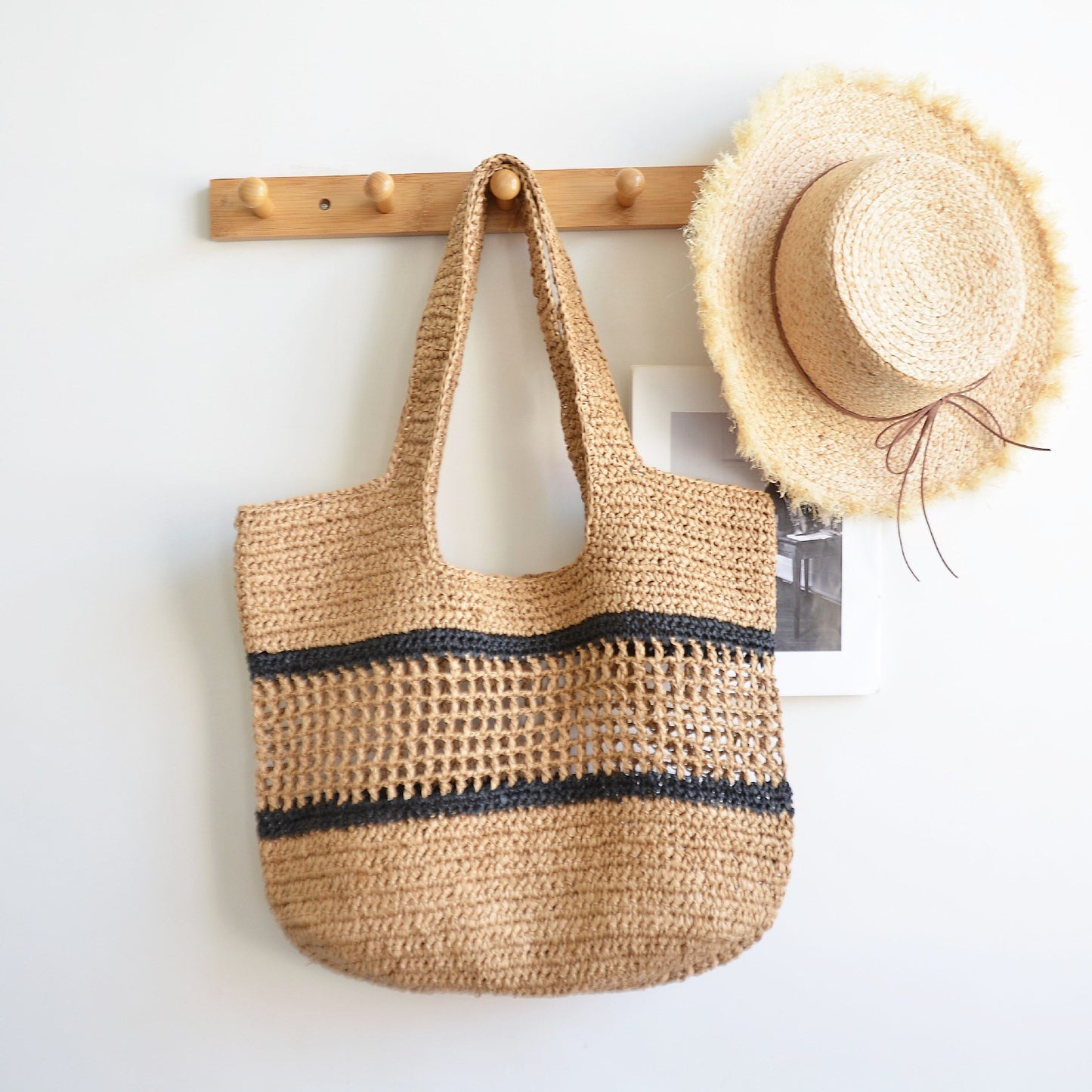 Women's Straw Simple Woven Large Capacity Hollow Shoulder Bags