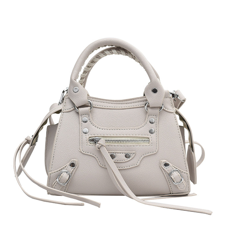 Women's New Fashion Motorcycle Woven Trendy Handbags