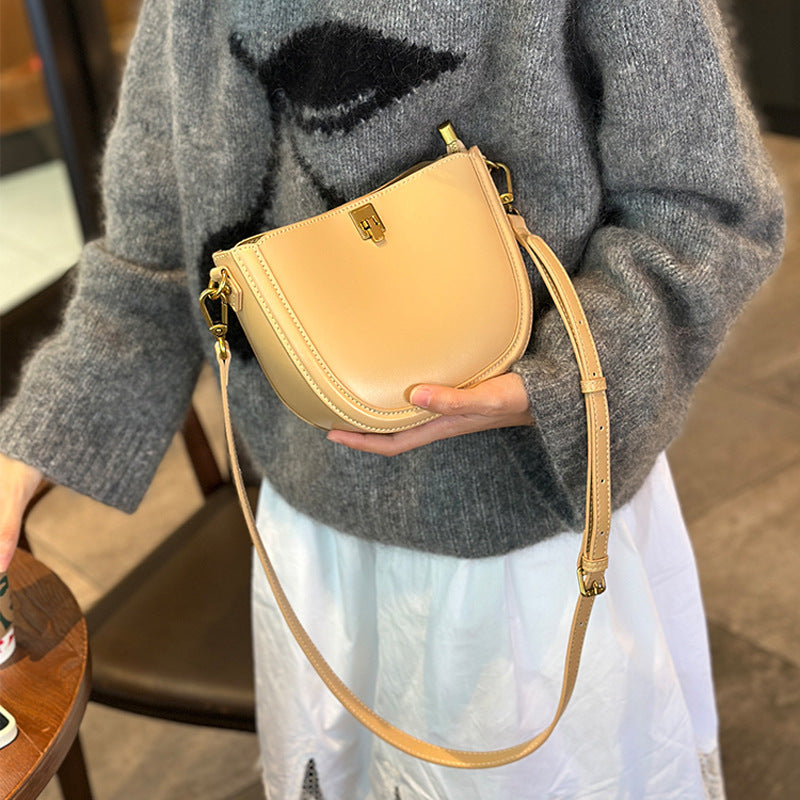 Women's Saddle High-grade Genuine Leather Light Luxury Crossbody Bags