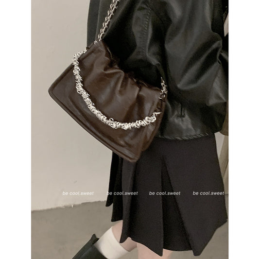 Women's Retro Advanced Texture Underarm Simple Pleated Small Square Bags