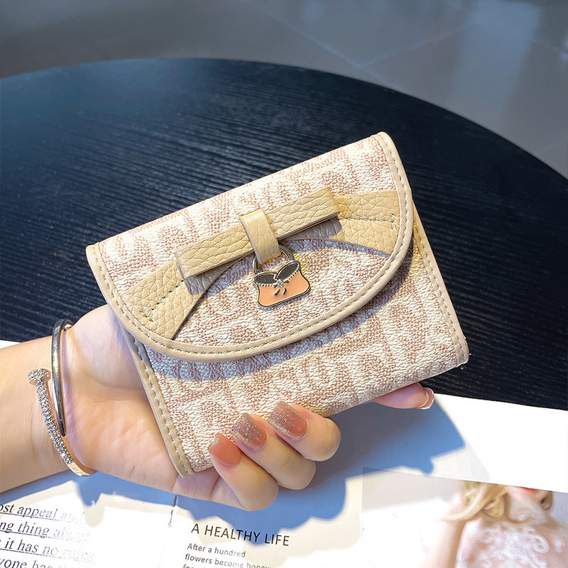 Women's Unique Short Simple Leather Design Card Holder