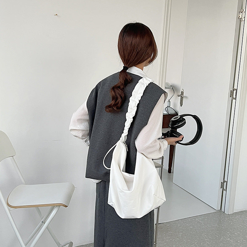 Women's Simple Fashion Out Pleated Strap Bags