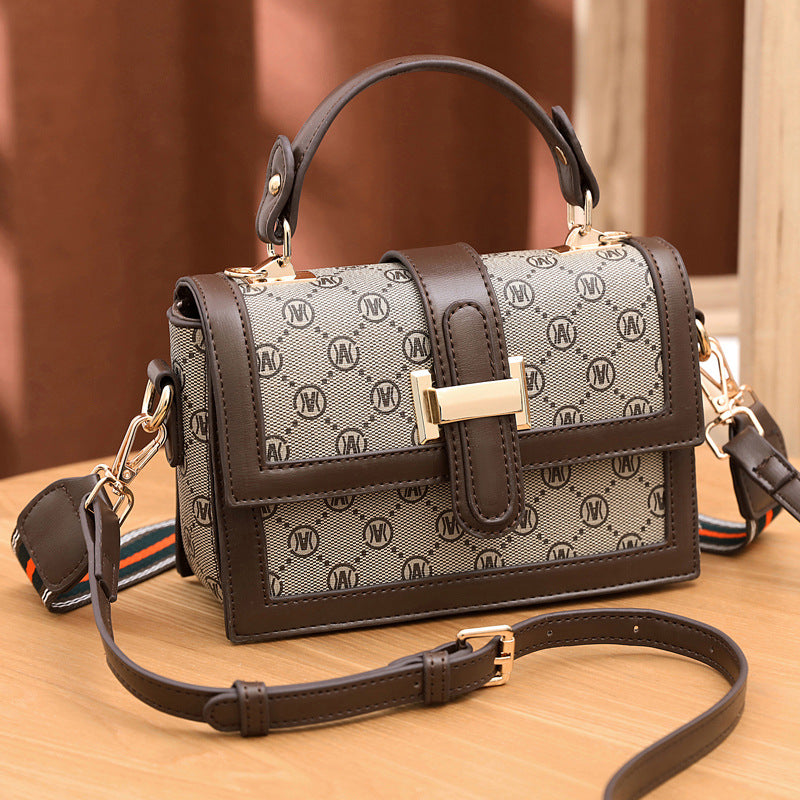 Women's Summer Fashion Korean Style Western Printed Shoulder Bags