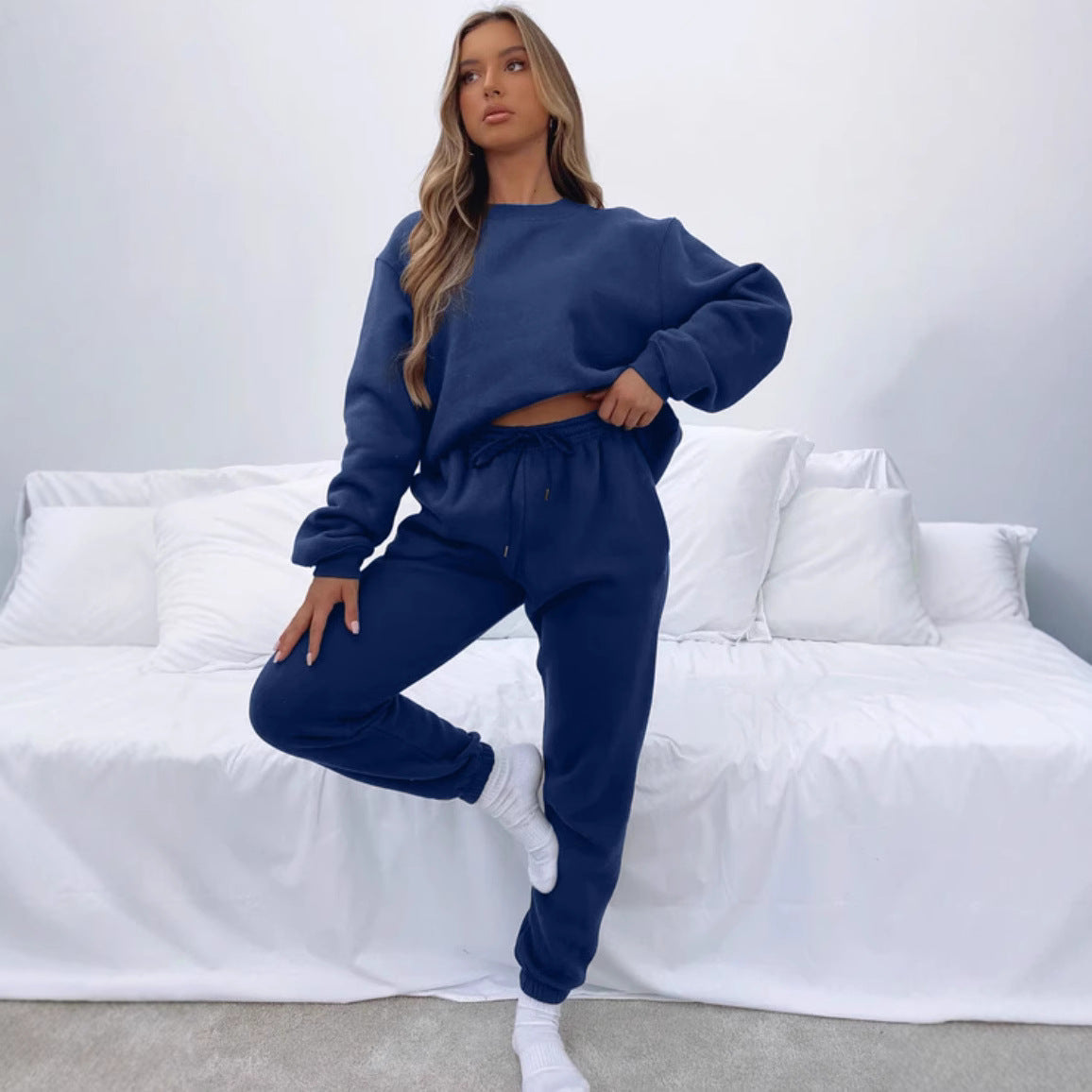 Women's Solid Color Round Neck Pullover Fashion Suits