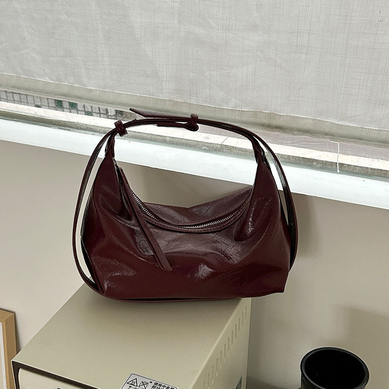 Women's Retro Oil Wax Skin Underarm Design Armpit Bags